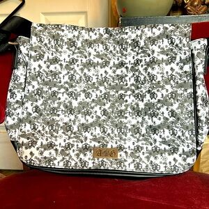 A&G Messenger Bag